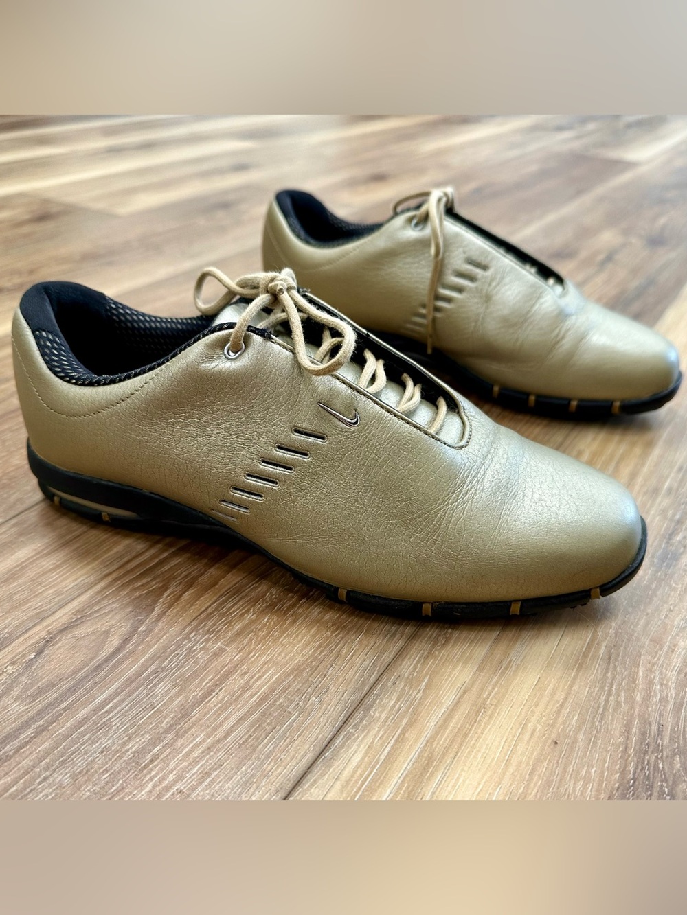 Vintage Y2K Nike Air Sport Performance Golf Shoes 314918-701 Gold, Women’s 8